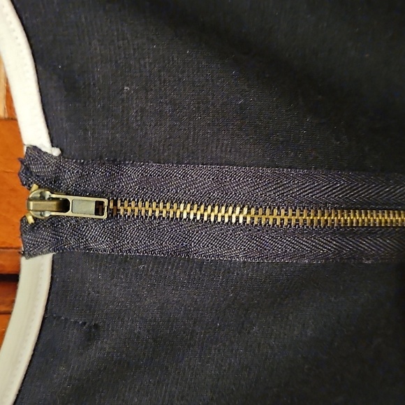 Black Sleeveless Dress, White Trim, Gold Buttons, Sz Med, Classic Look - Picture 7 of 9